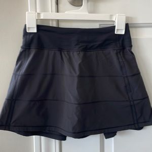 Lululemon Pace Rival Mid-Rise Skirt